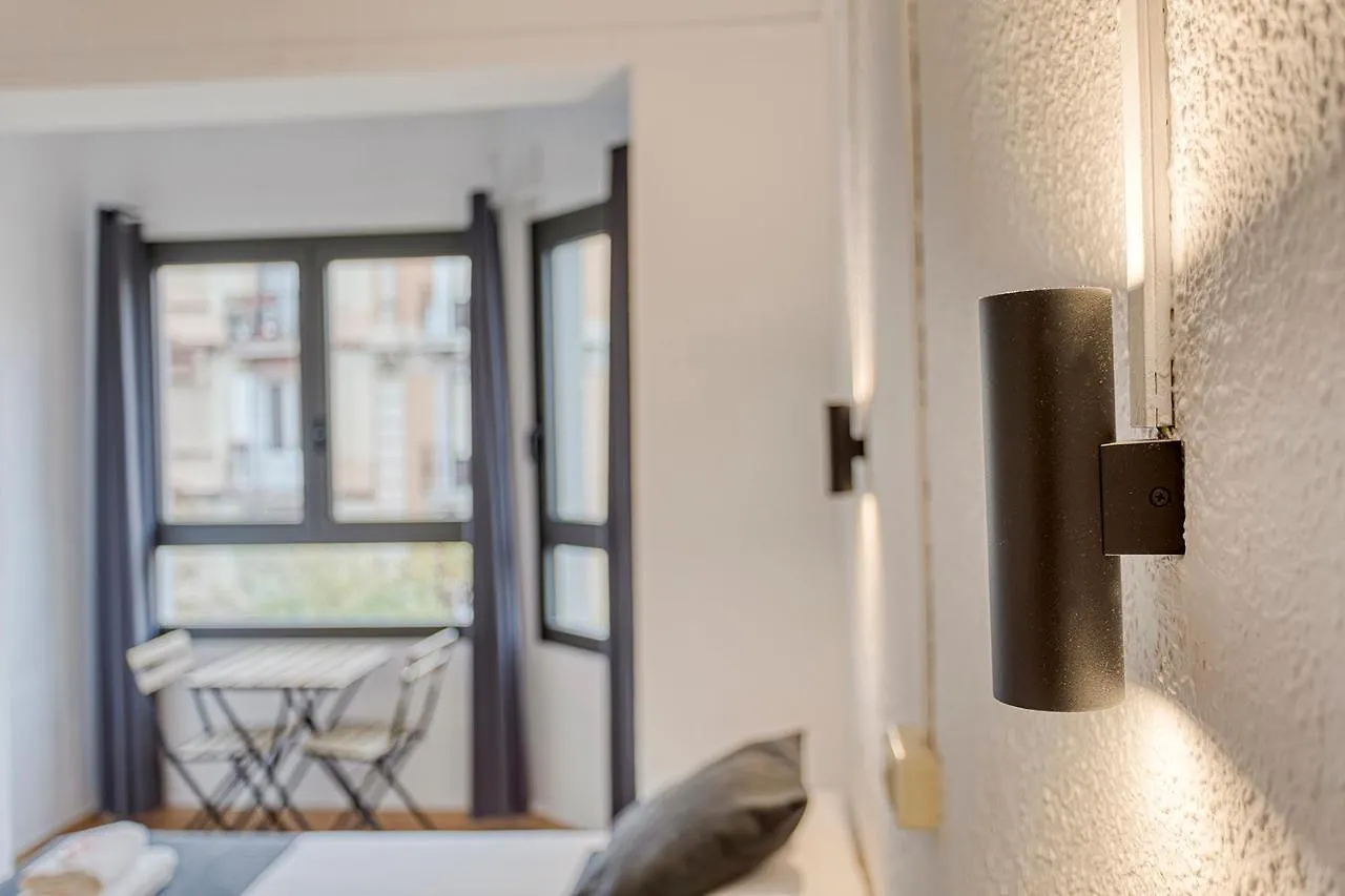 Hostal Bedmates برشلونة فندق